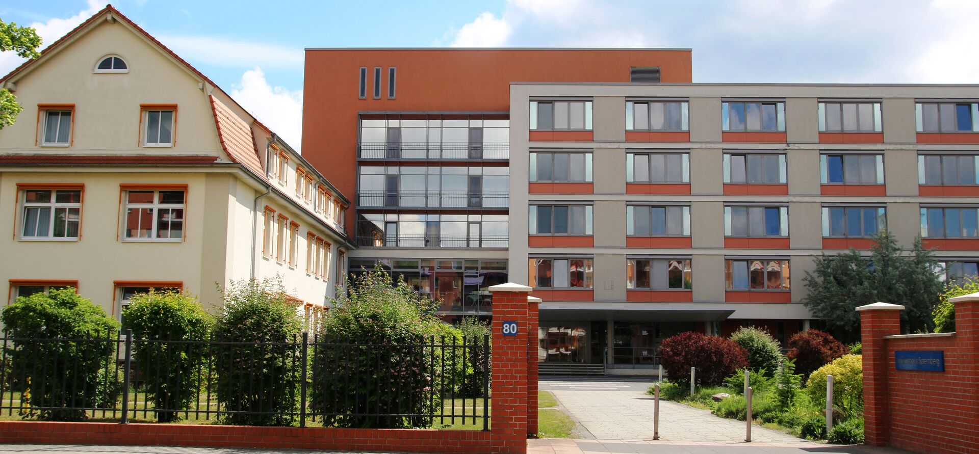 Krankenhaus Spremberg: Behandlungsleistungen und Funktionsbereiche