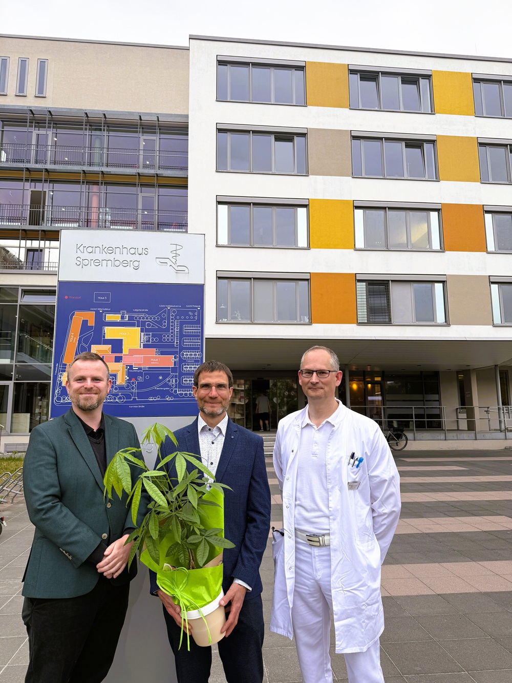 Neuer Chefarzt für Orthopädie und Unfallchirurgie im Krankenhaus Spremberg - MUDr. Jan Rajtmajer bringt Expertise in Hand- und Fußchirurgie mit